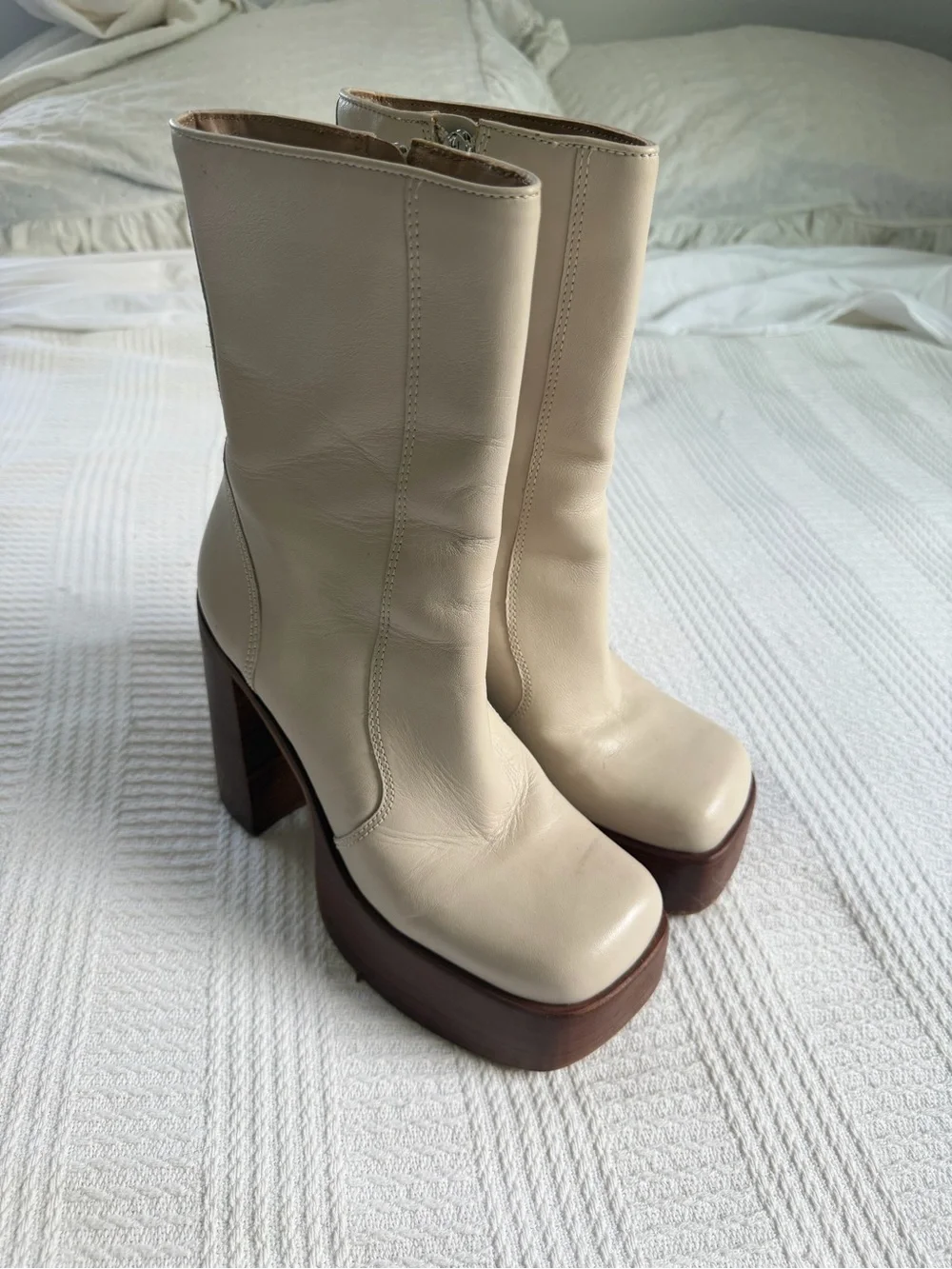 Steve Madden Cream Leather Platform Block Heel Ankle Boots